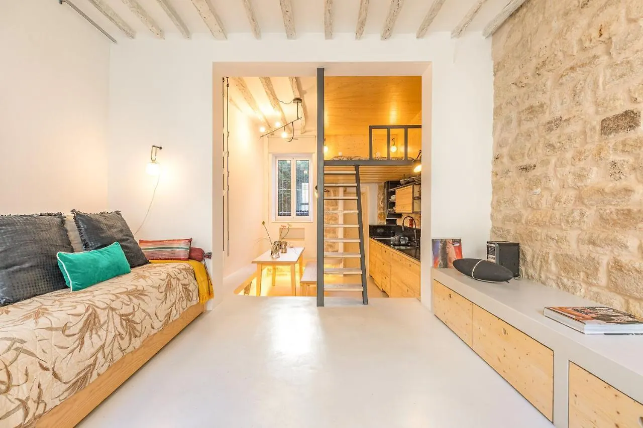 Loft In Pernety Daire Paris